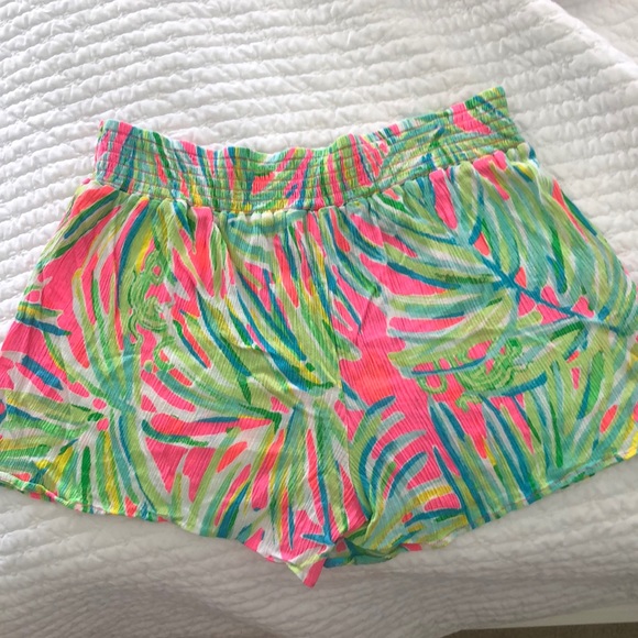 Lilly Pulitzer Pants - Lilly shorts